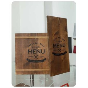 menu in legno con elastici